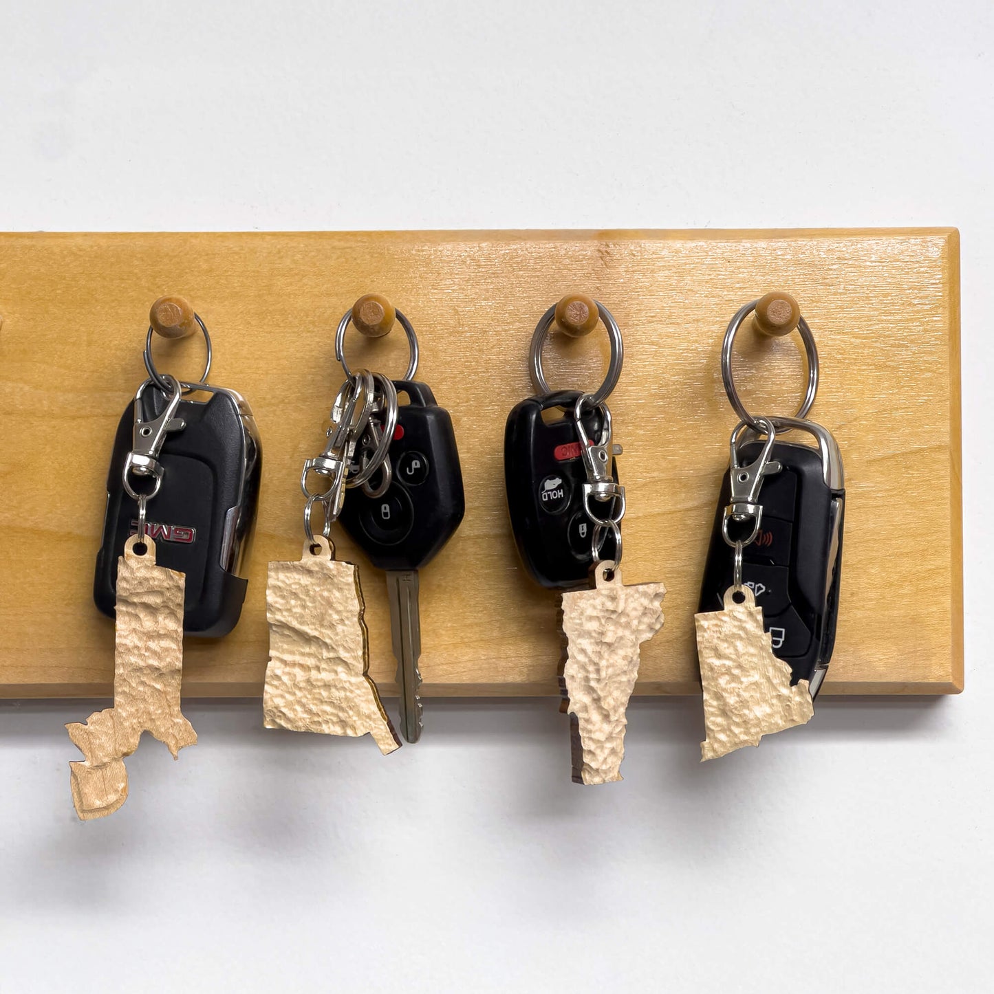 Connecticut State topographic map keychain | Map Gift